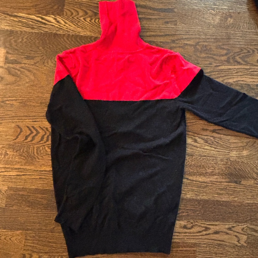 Calvin Klein Turtleneck
